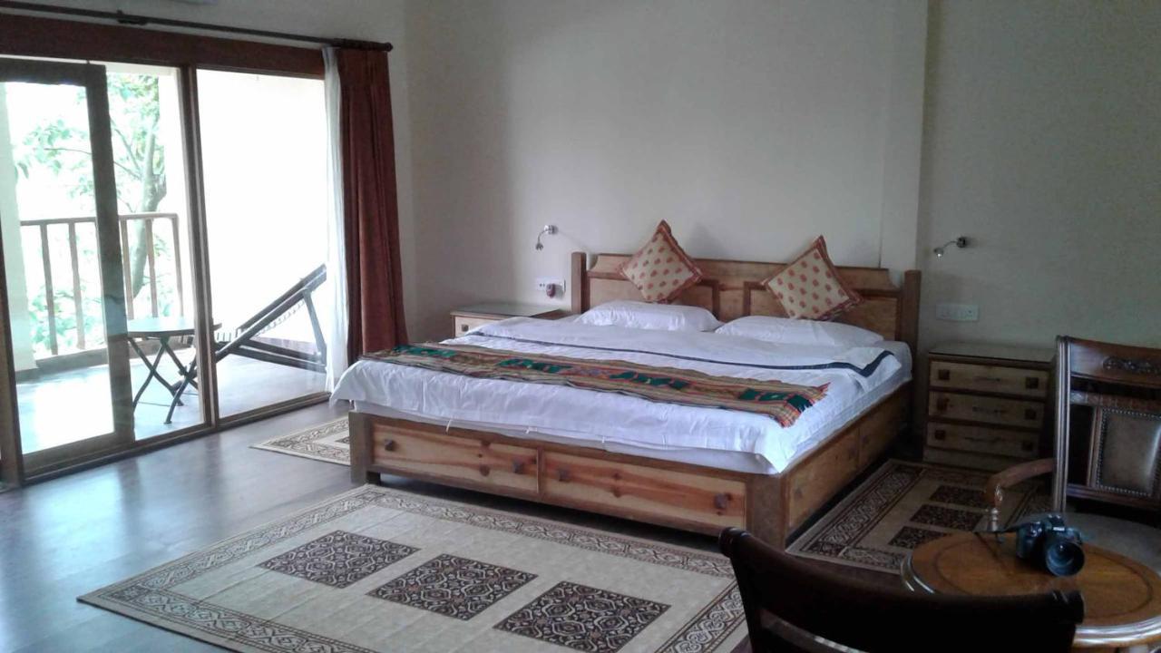 Zizina Otis Resort Guwahati Eksteriør billede