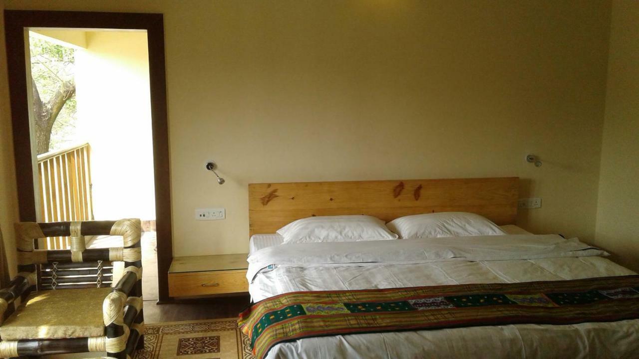 Zizina Otis Resort Guwahati Eksteriør billede